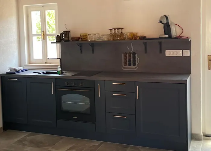 Roko Jelsa (Hvar)