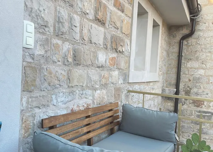 Roko Jelsa (Hvar)